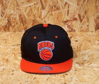 MITCHELL & NESS Nylon Snapback New York Knicks